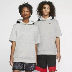 Nike Spotlight Basketball Short Sleeve Hoodie Size S | 3118
